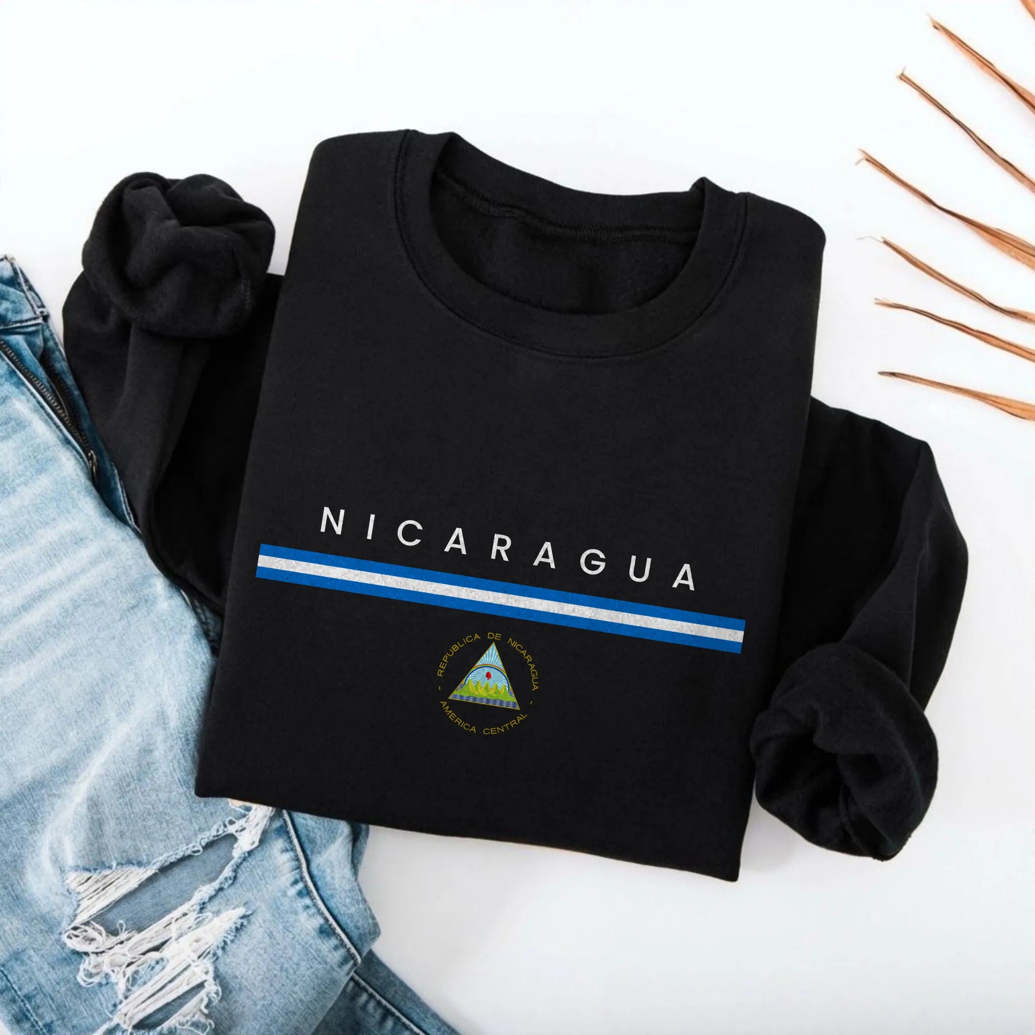 Nicaragua Flagline Sweatshirt