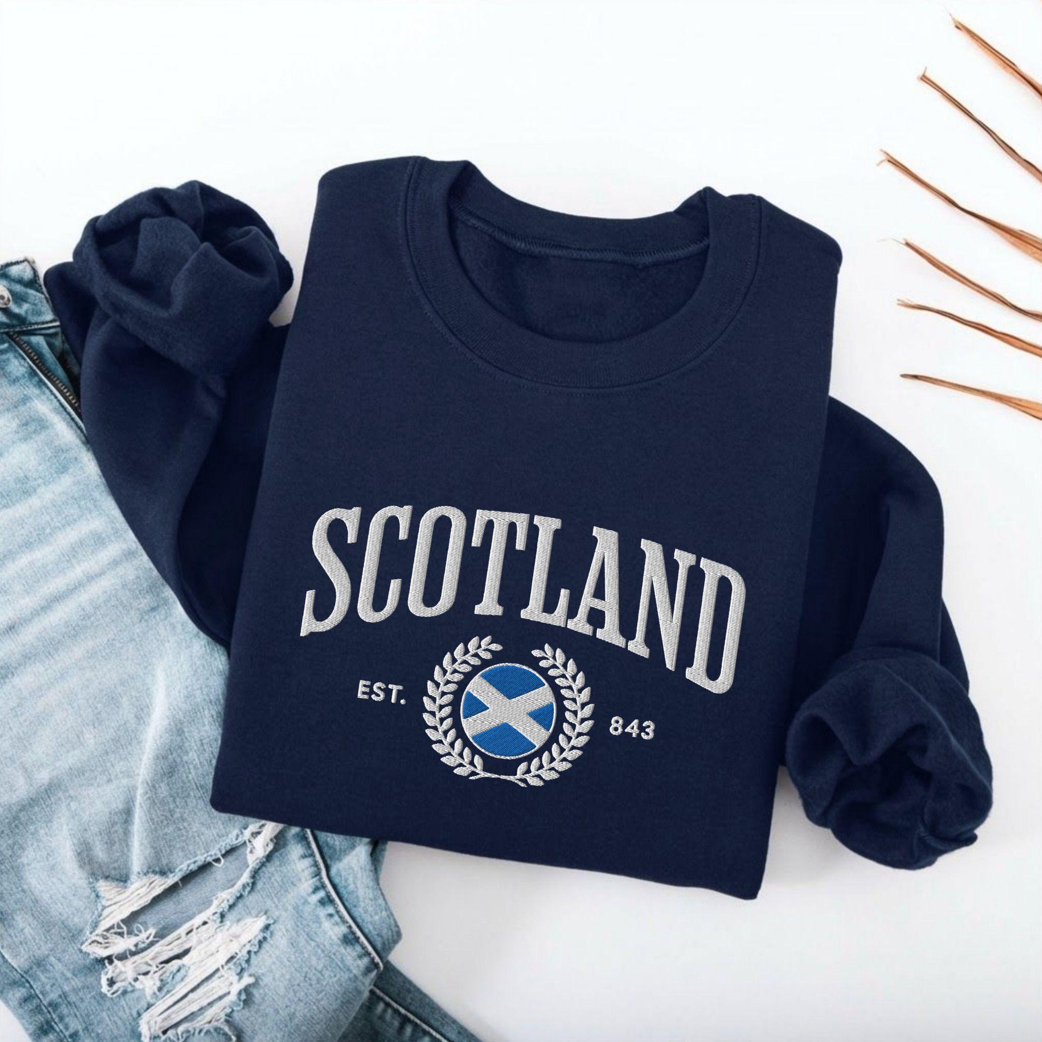 Scotland Crest Embroidered Sweatshirt
